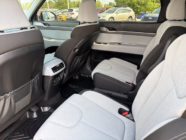 Used 2021 Hyundai Palisade SEL w/ Convenience Package AWD/4WD image 22