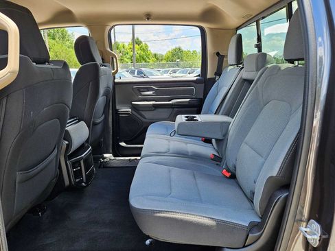 Used 2019 RAM 1500 Big Horn AWD/4WD image 19