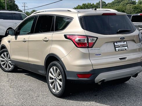 Used 2017 Ford Escape Titanium AWD/4WD image 11