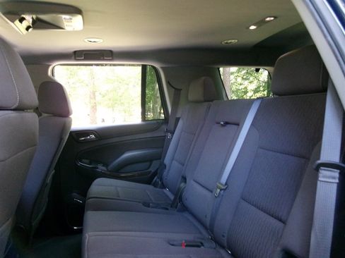 Used 2018 Chevrolet Tahoe LS w/ Skid Plate Package AWD/4WD image 34
