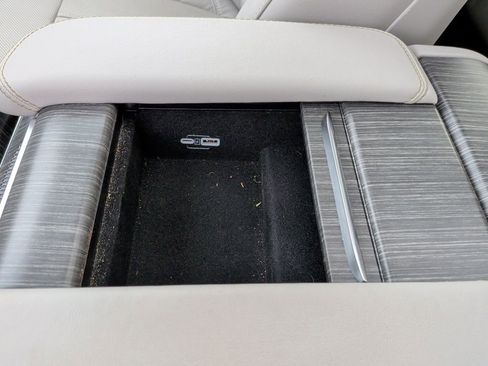 Used 2024 Jeep Wagoneer Series III w/ Premium Group I image 44