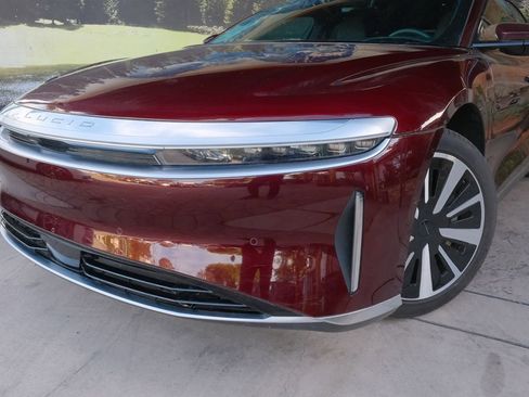 Used 2024 Lucid Air Touring AWD/4WD image 7