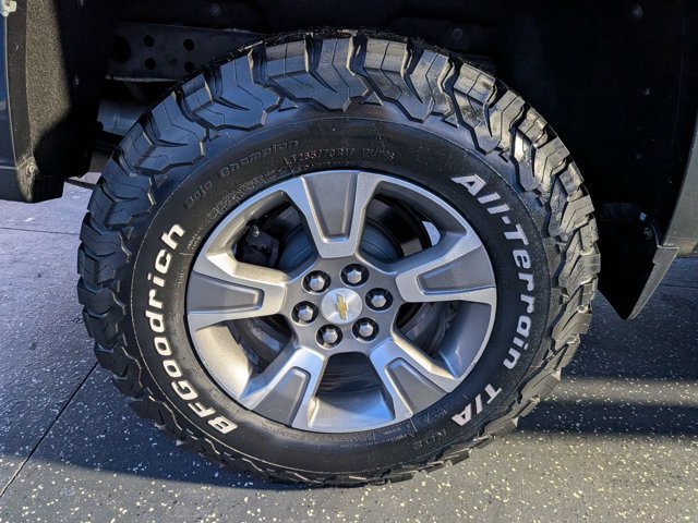 Used 2017 Chevrolet Colorado Z71 AWD/4WD image 12