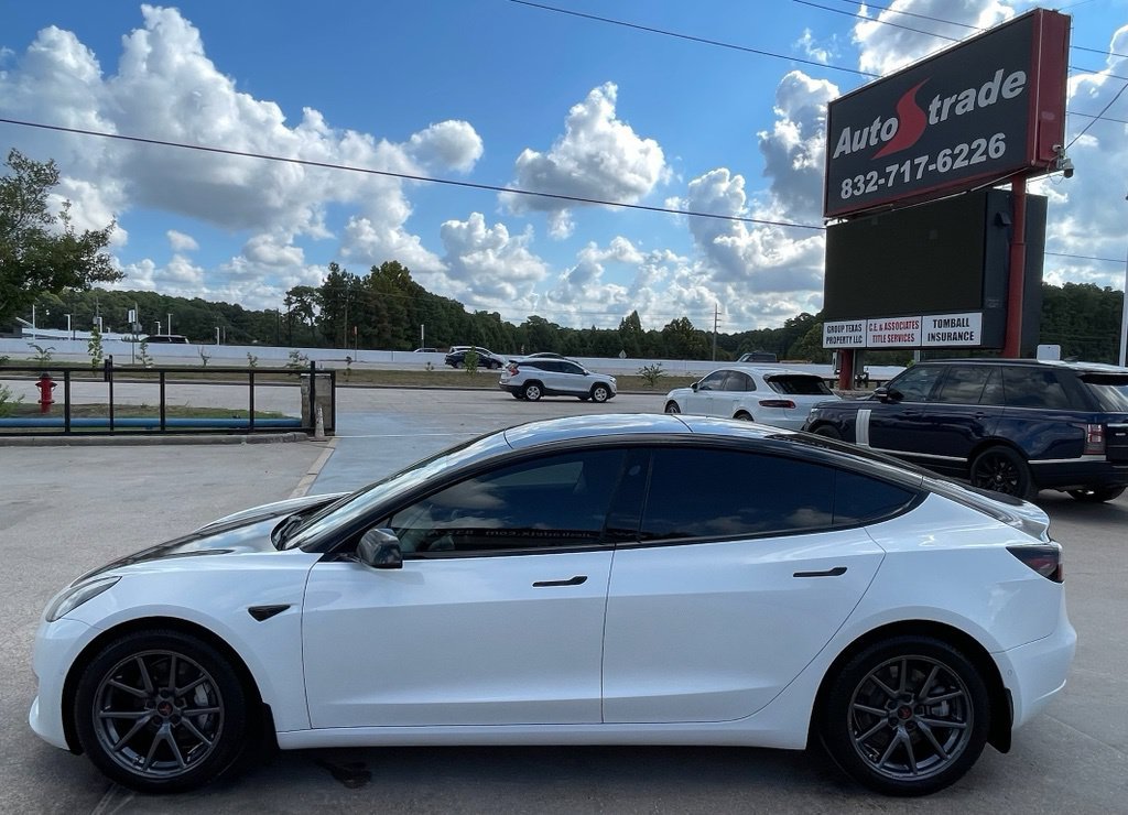 Used 2020 Tesla Model 3 Performance AWD/4WD image 5