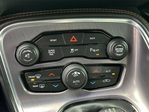 Used 2016 Dodge Challenger R/T Scat Pack image 19
