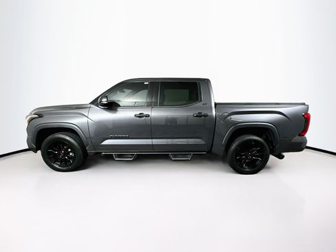 Used 2023 Toyota Tundra SR5 w/ SR5 Convenience Package RWD image 4
