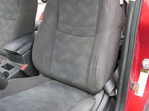 Used 2016 Nissan Rogue S AWD/4WD image 12