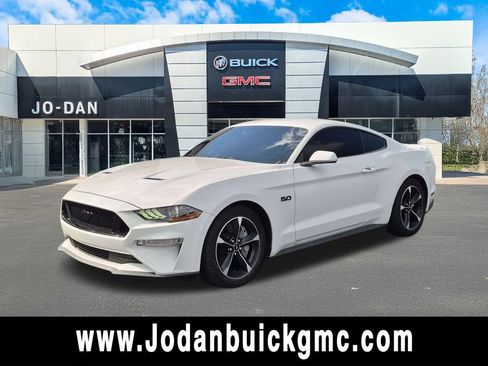 Used 2021 Ford Mustang GT RWD image 1