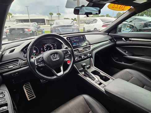 Used 2022 Honda Accord Sport image 15