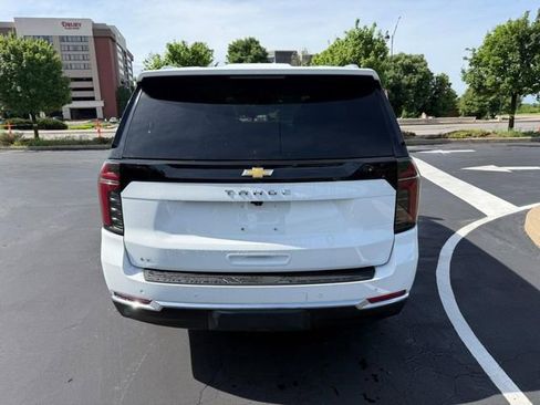 Used 2025 Chevrolet Tahoe LT AWD/4WD image 6
