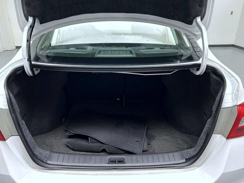 Used 2019 Nissan Sentra SV FWD image 21