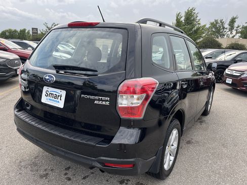 Used 2015 Subaru Forester 2.5i w/ Alloy Wheel Package AWD/4WD image 5