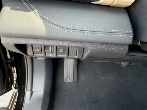 Certified 2024 Subaru Outback Limited AWD/4WD image 21