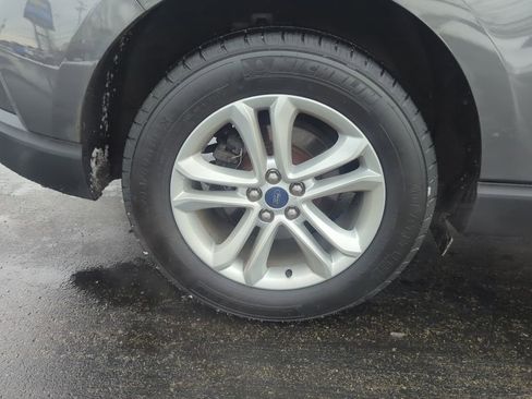 Used 2019 Ford Edge SEL w/ Equipment Group 201A image 13