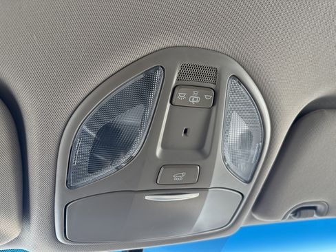 Used 2017 Hyundai Santa Fe Sport image 30