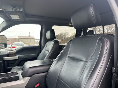 Used 2017 Ford F250 Lariat w/ Lariat Ultimate Package image 9