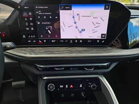 New 2025 Audi Q5 Premium Plus image 15