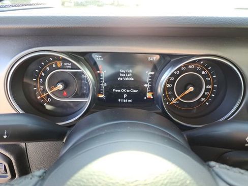 Used 2023 Jeep Gladiator Willys image 7