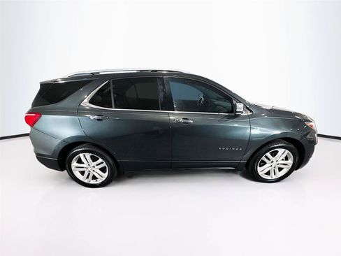 Used 2020 Chevrolet Equinox Premier FWD image 31