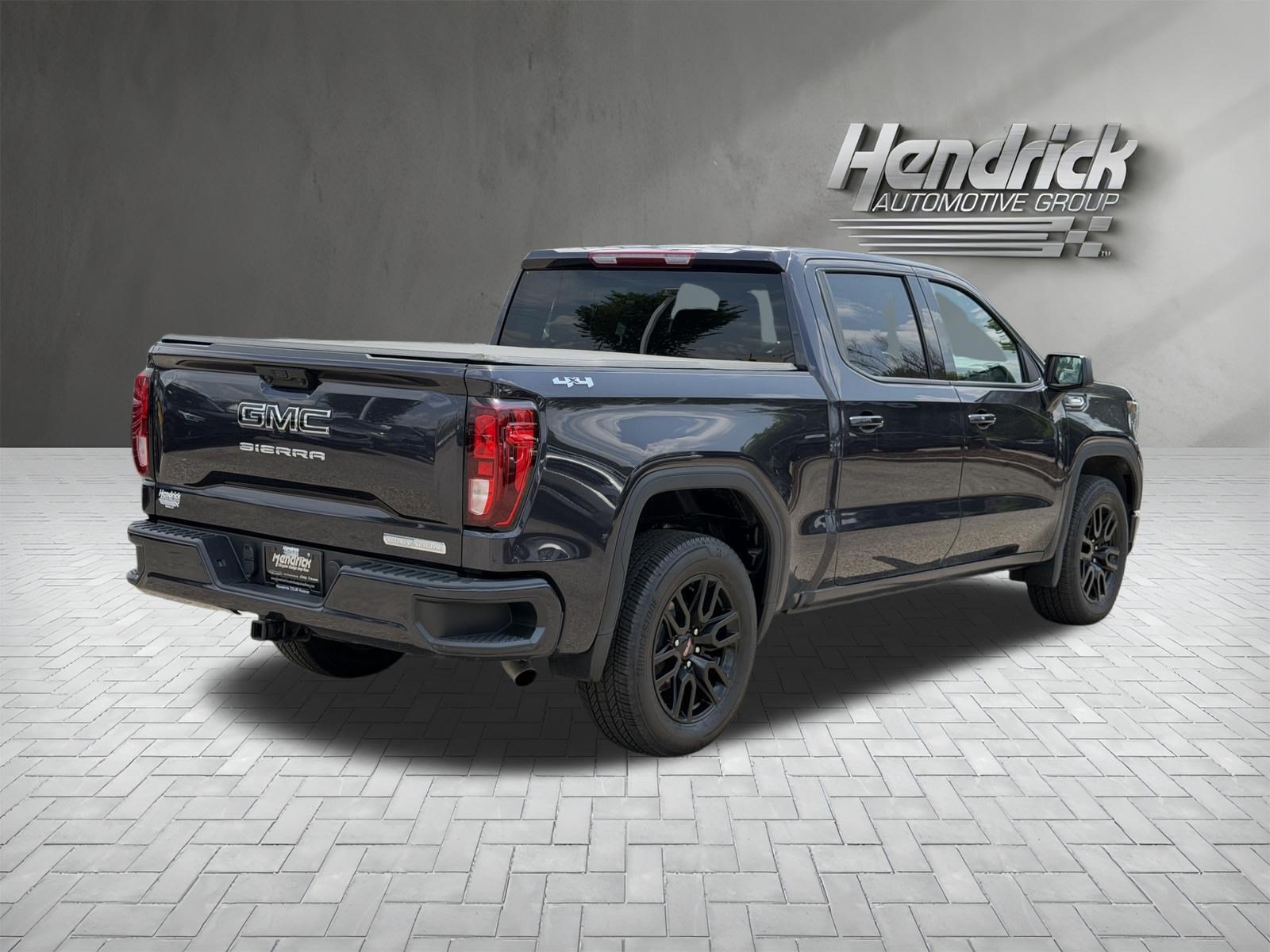 Used 2025 GMC Sierra 1500 Elevation AWD/4WD image 10