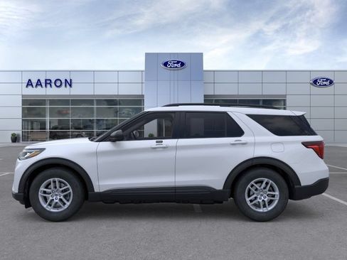 New 2026 Ford Explorer Active w/ Active Comfort Package RWD image 32