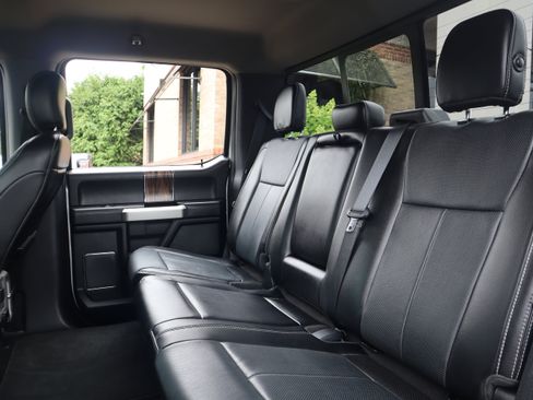 Used 2018 Ford F150 Lariat AWD/4WD image 31