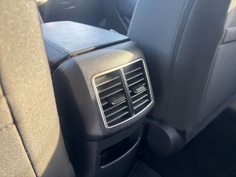 Used 2024 Kia Sportage LX FWD image 23