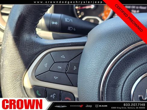 Certified 2017 Jeep Renegade Latitude image 29