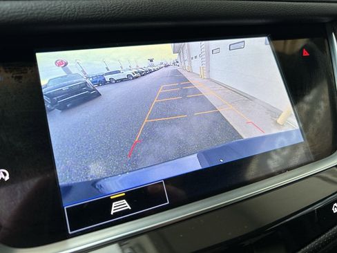 Certified 2025 Cadillac XT5 Premium Luxury image 21