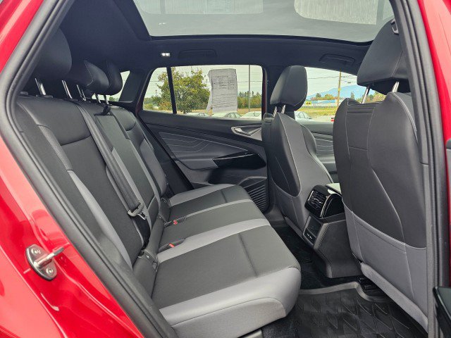 Used 2023 Volkswagen ID.4 S RWD image 12