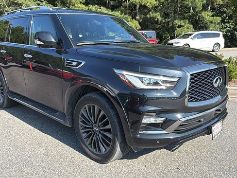 Used 2024 INFINITI QX80 Sensory AWD/4WD image 5