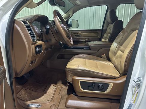 Used 2019 RAM 1500 Limited image 12