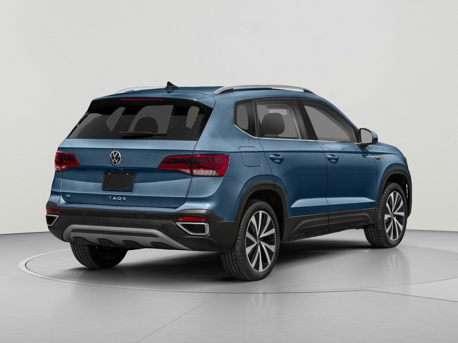 Used 2022 Volkswagen Taos SE FWD image 2