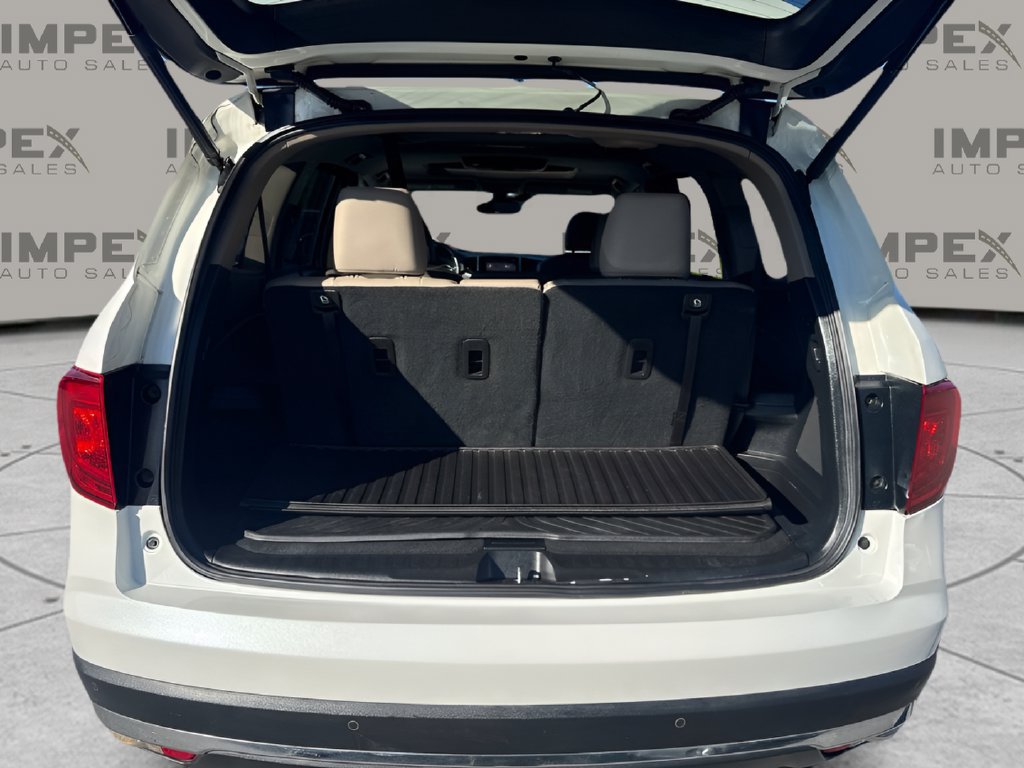 Used 2017 Honda Pilot Touring image 25