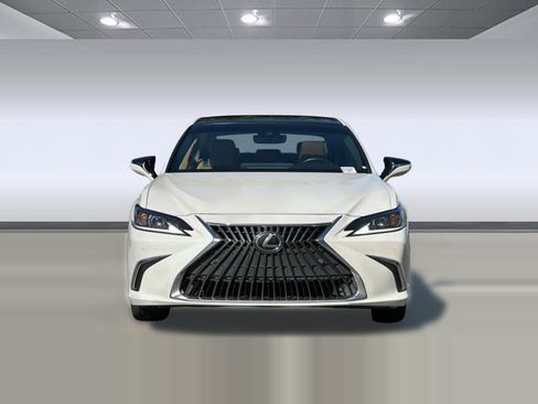 Used 2024 Lexus ES 350 w/ Premium Package FWD image 6