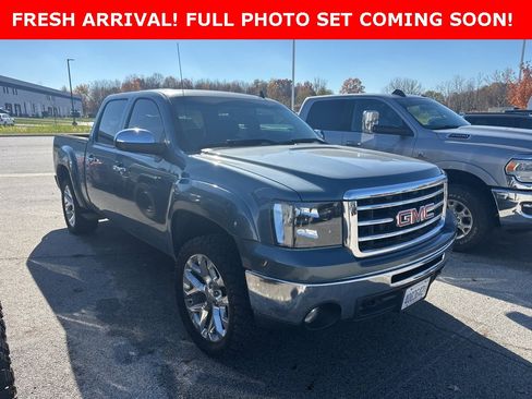 Used 2013 GMC Sierra 1500 SLE w/ Power Tech Package image 2