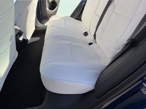 Used 2022 Tesla Model 3 Standard Range image 50