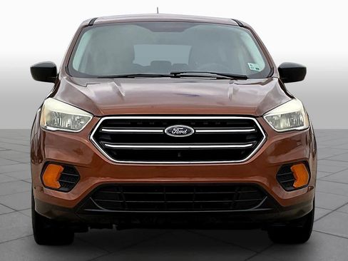 Used 2017 Ford Escape S image 5