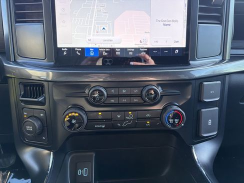 Used 2024 Ford F150 STX image 26