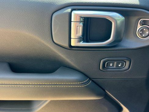 New 2026 Jeep Gladiator Sport image 11