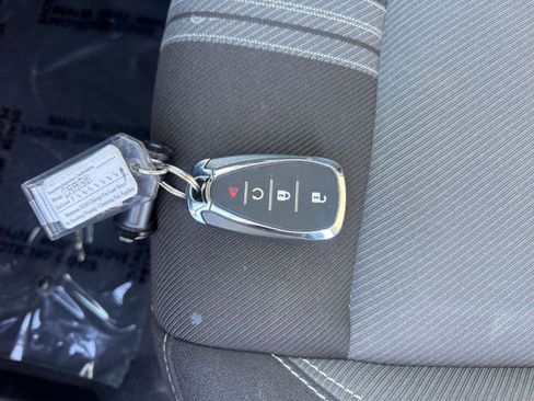 Used 2025 Chevrolet Blazer LT image 22