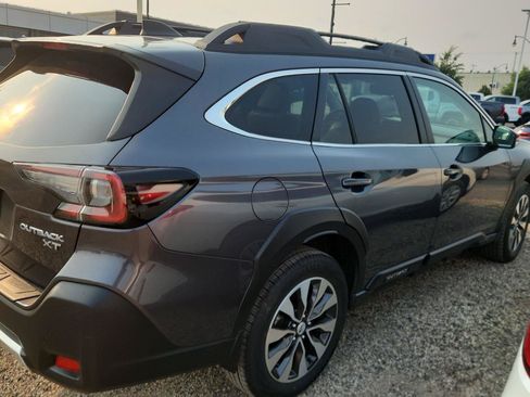 Used 2025 Subaru Outback Limited XT w/ Popular Package #2 AWD/4WD image 4