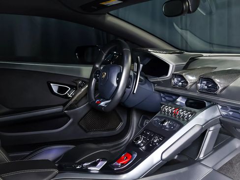 Used 2017 Lamborghini Huracan LP 580-2 RWD image 22