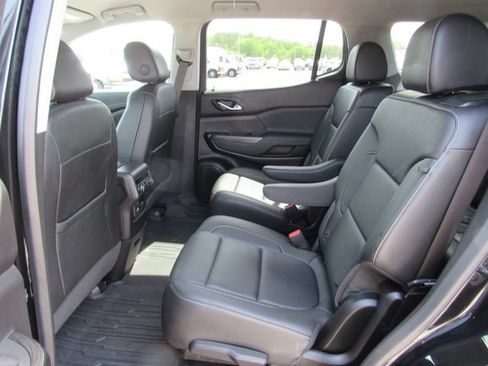 Used 2023 GMC Acadia SLT w/ Elevation Edition AWD/4WD image 27
