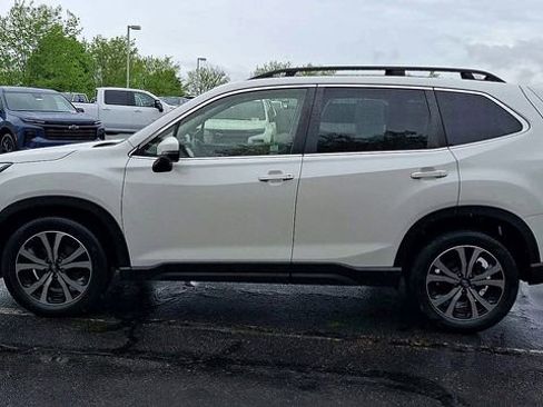 Used 2022 Subaru Forester Limited AWD/4WD image 5