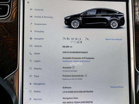 Used 2017 Tesla Model X 75D image 29