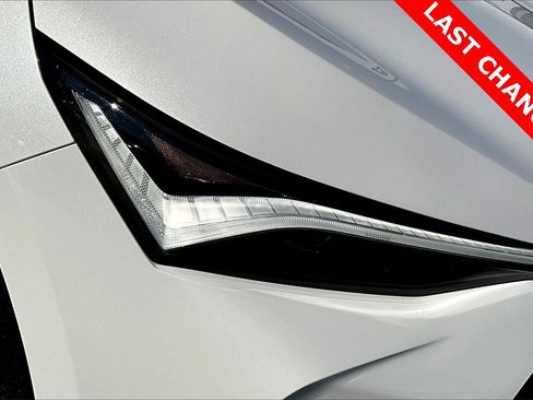 Certified 2025 Acura ADX A-Spec image 29