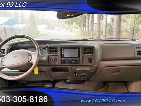 Used 2001 Ford Excursion Limited RWD image 2
