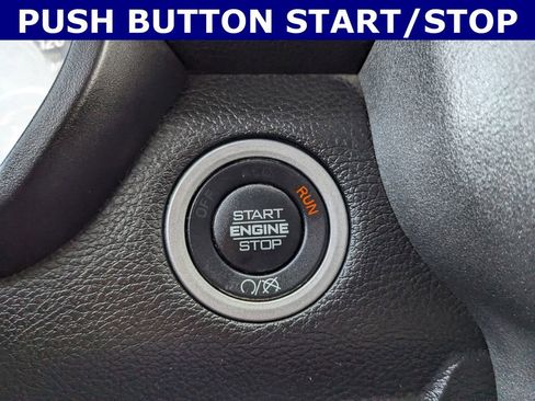 Used 2022 RAM 2500 Tradesman w/ Chrome Appearance Group image 12