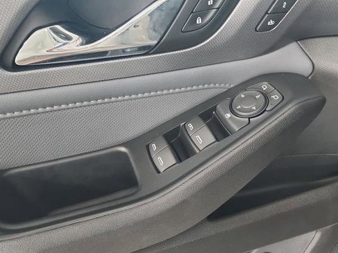 Used 2021 Chevrolet Traverse Premier FWD image 20